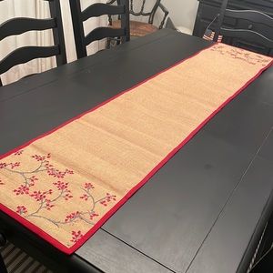 Table Runner with Metallic Inlay & Red Berries - Solid Red Back Reversible